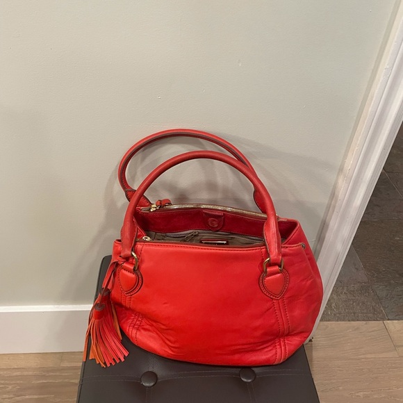 Red leather handbag - Picture 1 of 3